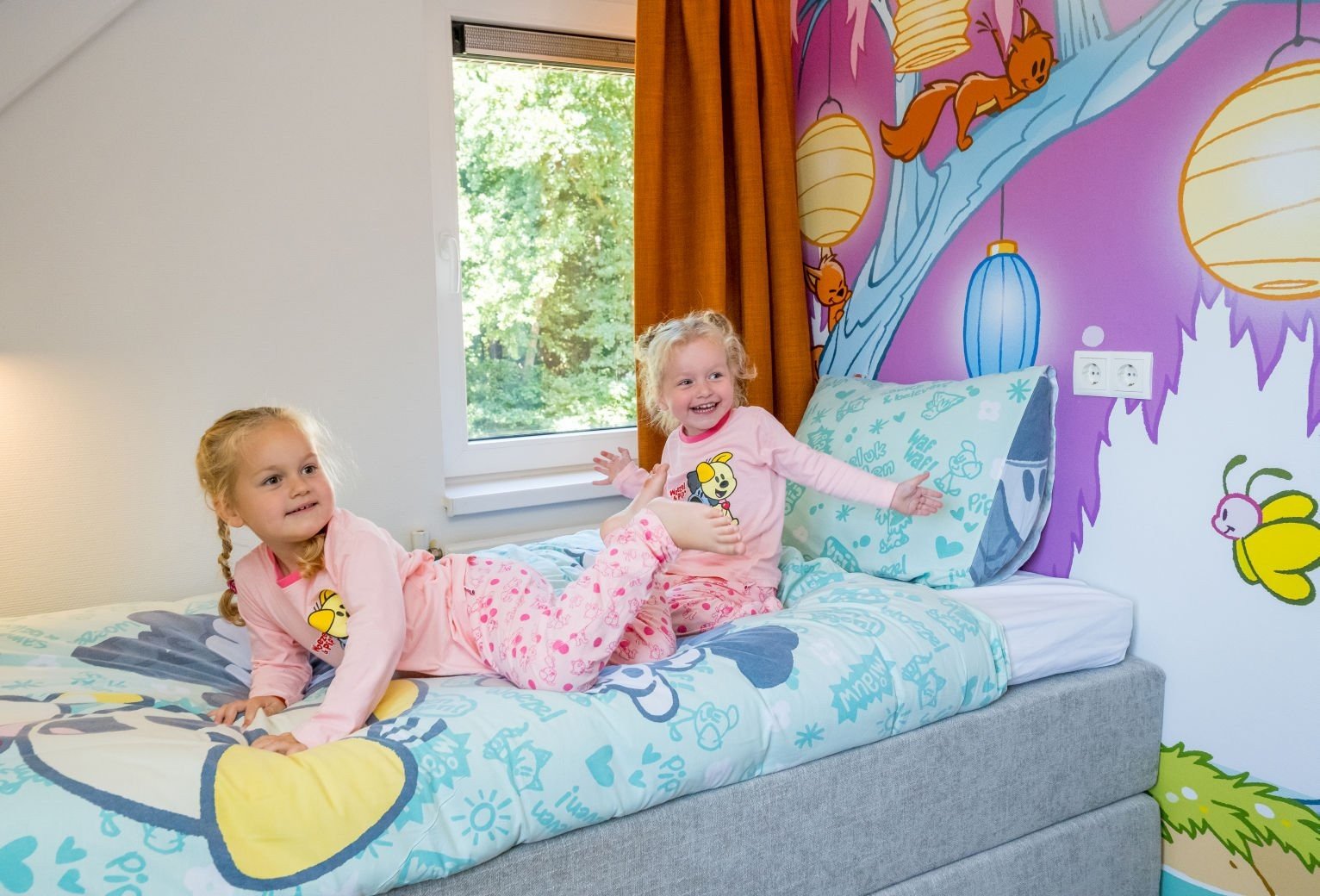 Familie resort de tovertuin woezel pip villa 8 personen slaapkamer